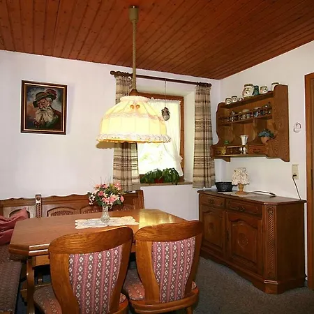 Apartman Katharina 1 *